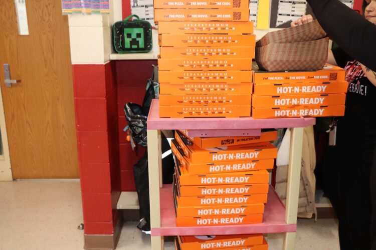 Gates Elementary Gates Celebrates Meeting Attendance Goals