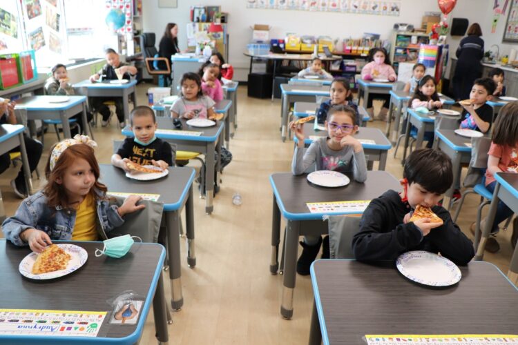 Gates Elementary Gates Celebrates Meeting Attendance Goals